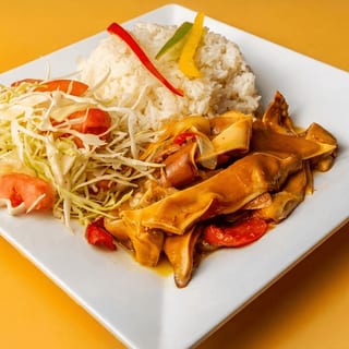 Mondongo con Arroz Blanco (Tripe Stew)